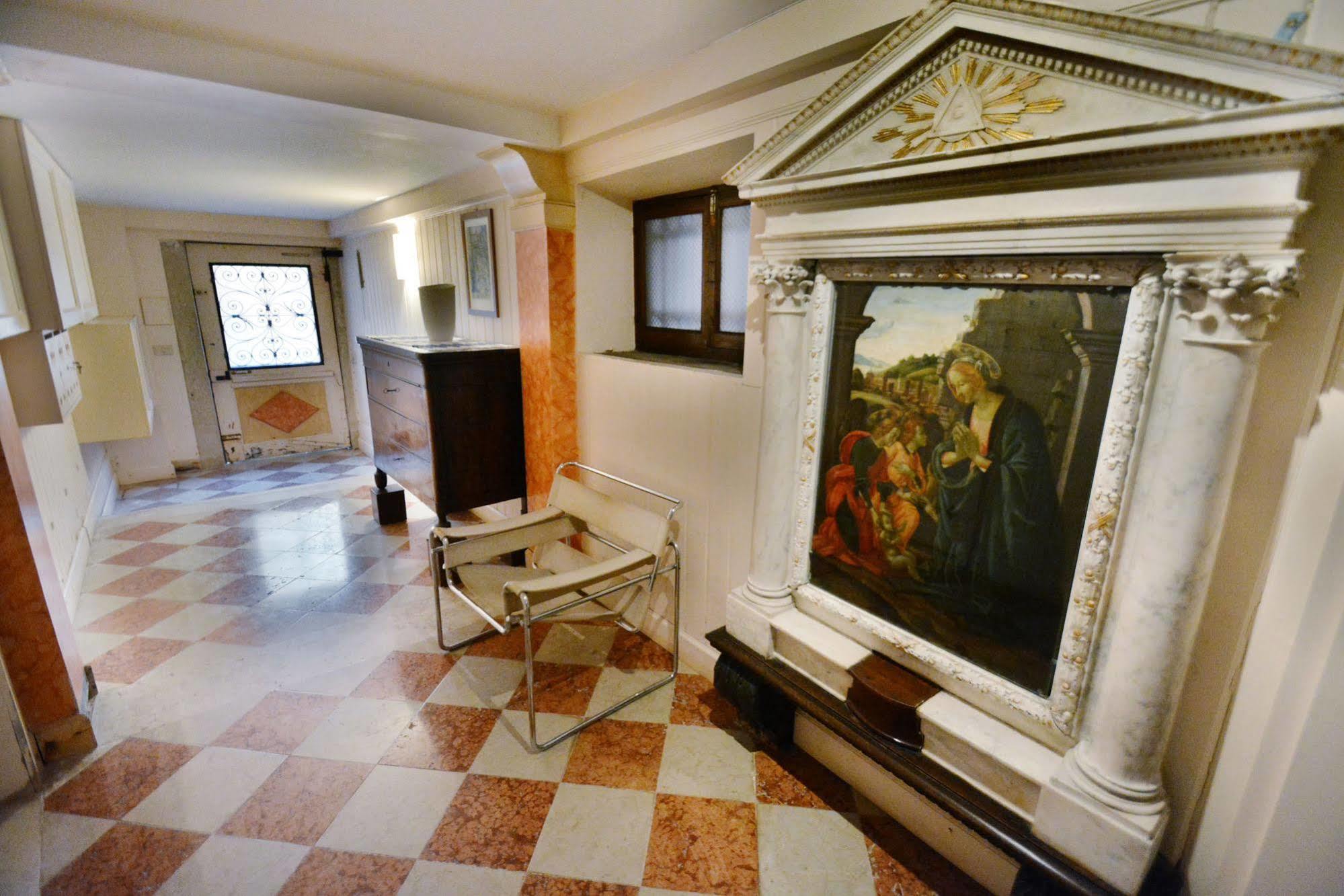 Ve.N.I.Ce. Cera Casa Del Sol Apartment Venesia Bagian luar foto